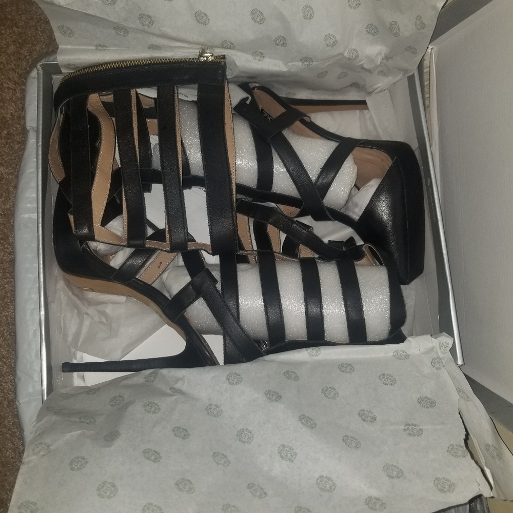 XigiNY strappy boot 8.5 & 9 - Picture 2 of 11